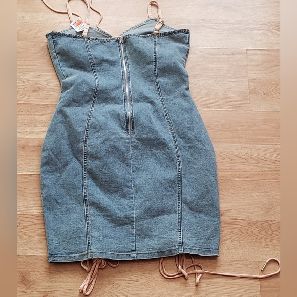 Akira jean dress - Picture 3 of 4